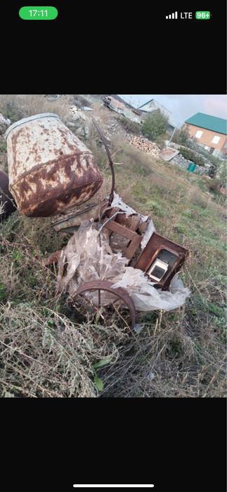 Продается советская бетонамешалка