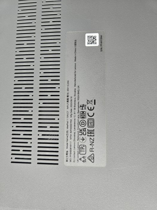 Lenovo AMD R 7  12GB  500SSD