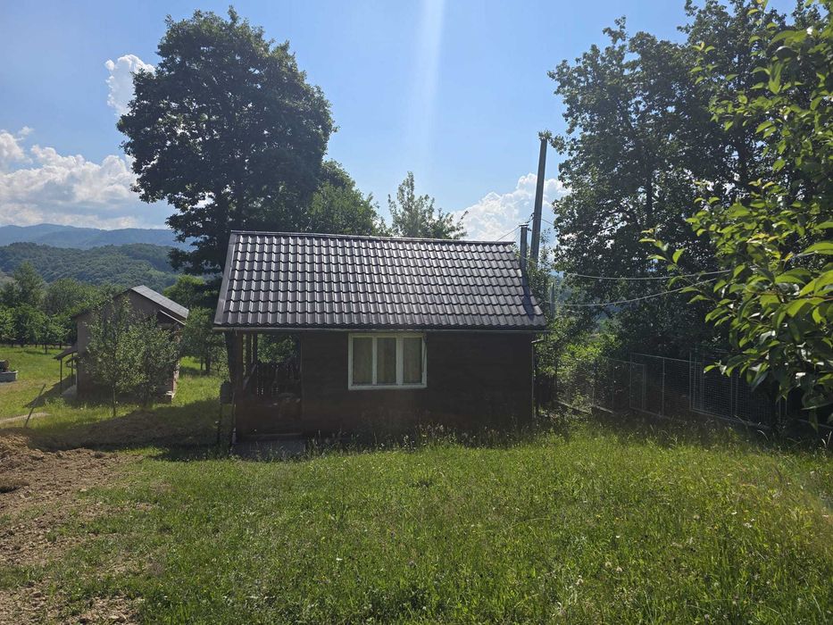 1,8 Ha Livadă la Poalele Pădurii | Casă + 2 Cabane | 700 Pomi Fructiferi | 200.000 € Negociabil