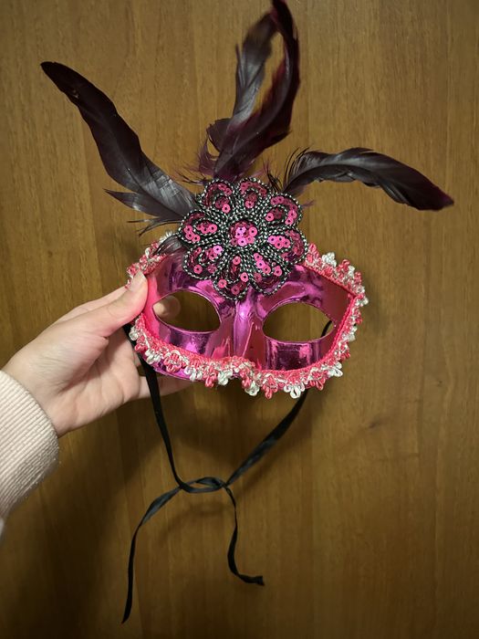 Маскарадная маска