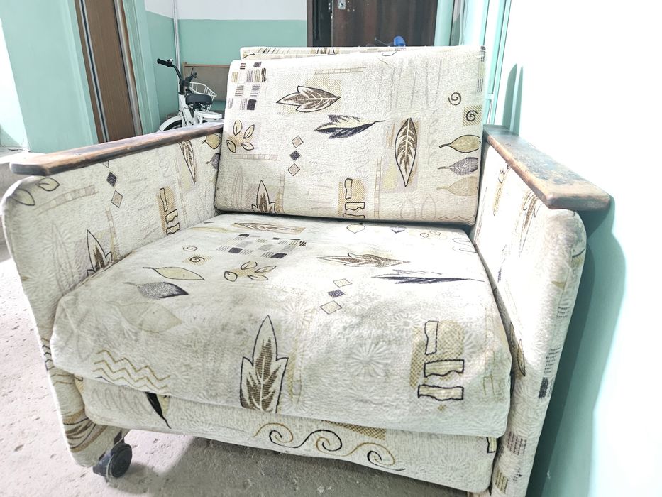 Кресло отдам даром