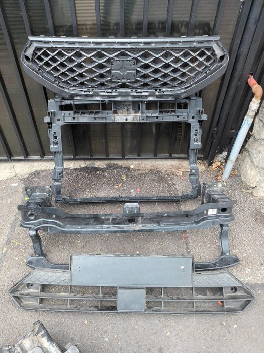 Grila trager armatura far led seat tarraco