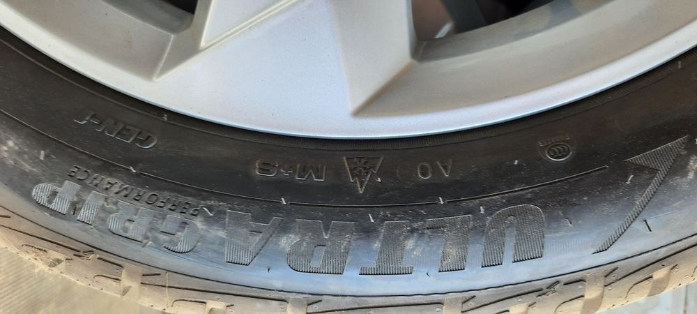 Jante cu anvelope Goodyear ultra grip  235/50/R19