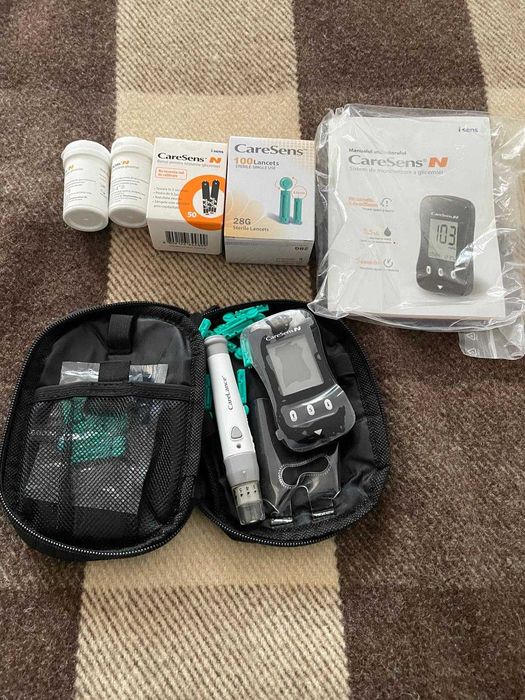 Glucometru nou CareSens + teste si ace