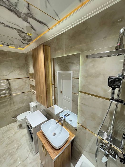 Шота Руставели ЖК Vegas Tower 3в4/1/16
Квартира Hoвостройka/+2/сан-Узл