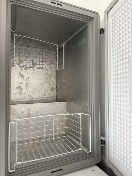 Морозильник, белый цвет