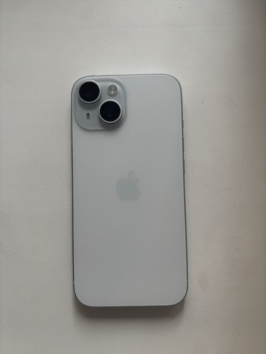Продам Iphone 15