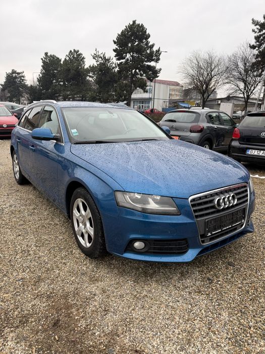 AUDI A4 2010 — imagine 2