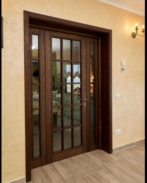 Recondiționăm Uși și Ferestre din lemn + Modele noi la comandă