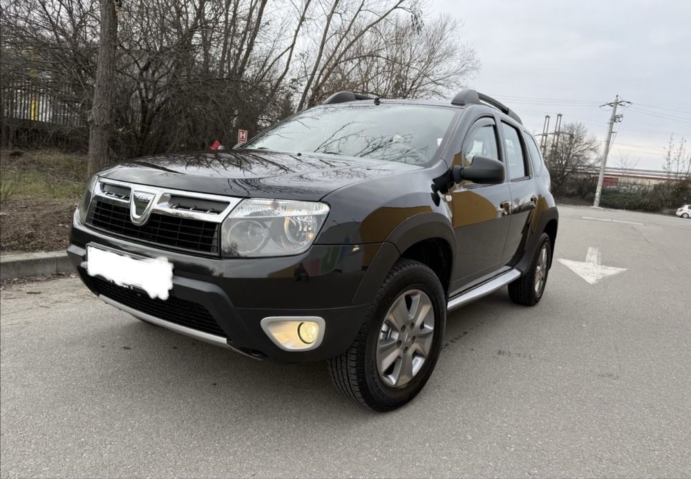 Dacia duster 4x4 1.6 16 valve benzina gpl
