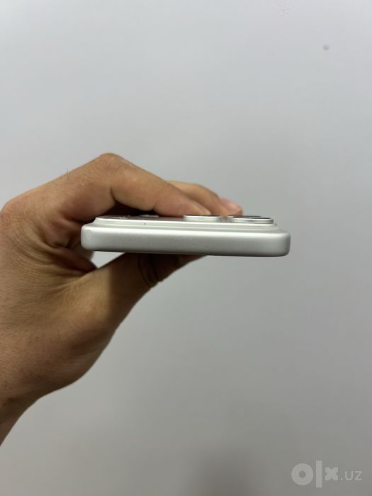 Iphone 17 pro max srochni