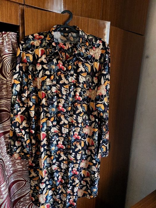 Шикарный, костюм двойка, импортный:Индия