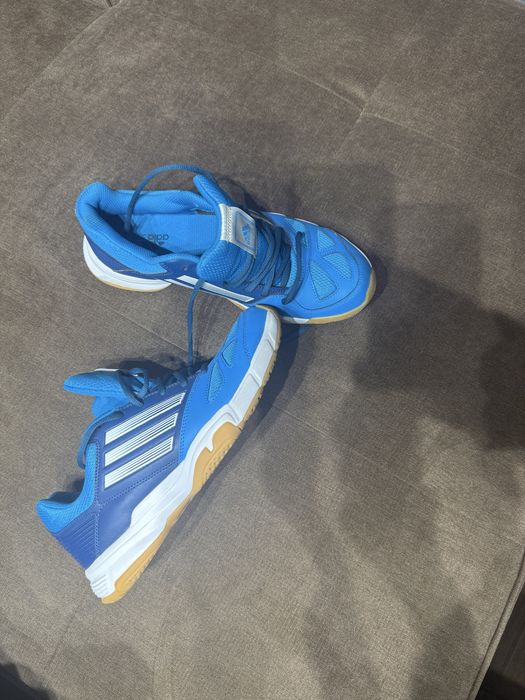 Маратонки NIKE ,ADIDAS