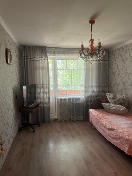 2х ком квартира район 8 школы