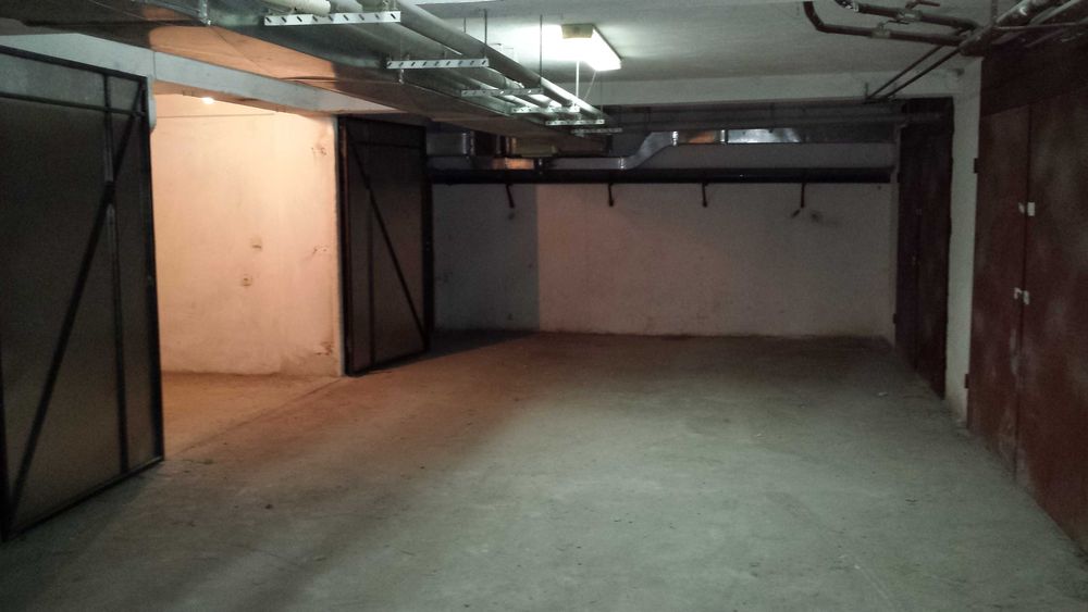 Дава се под наем Гараж / Паркомясто в София, Лозенец - 20 кв.м за 100 € - Снимка #3