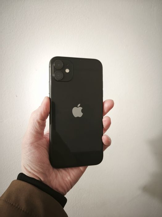 iPhone 11 128GB ёмкость 82%