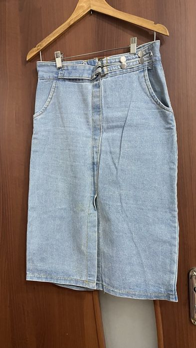 Продам женские веши