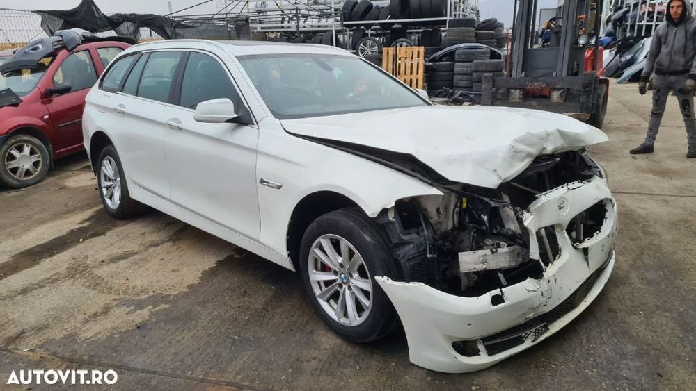 Dezmembrari BMW 520 d F10 F11 din 2011 volan stanga