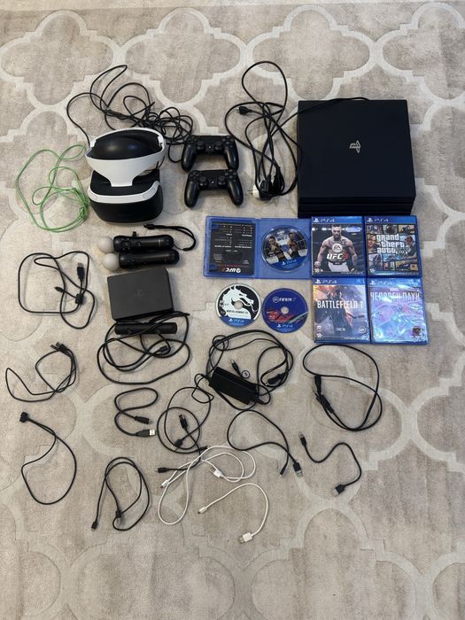 PS4 pro 1TB, полный комплект PS4 VR