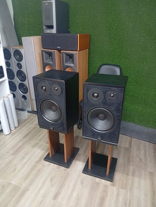 Тонколони CANTON Karat-300