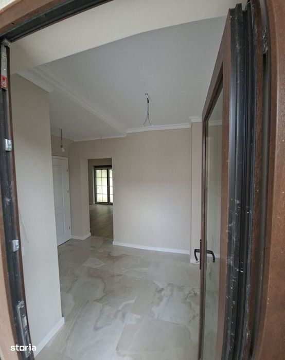 Duplex premium 5 camere, 3 bai, panouri fotovoltaice,Torontalului/ Meh
