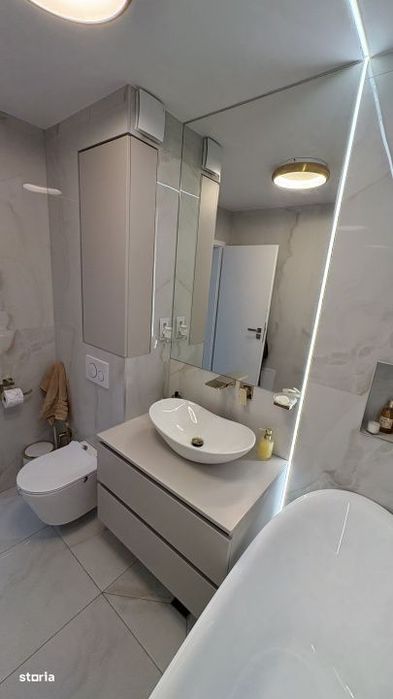 Apartament cu 2 camere, finisaje si dotari de lux, ready to move in !