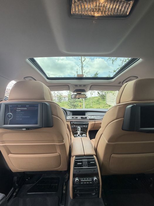 BMW Seria 7 / 750LI , 4.4 V8 twin turbo 5500 CP