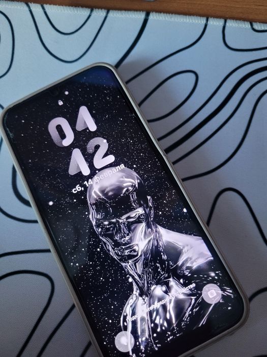 Samsung a14 в среднем состояние