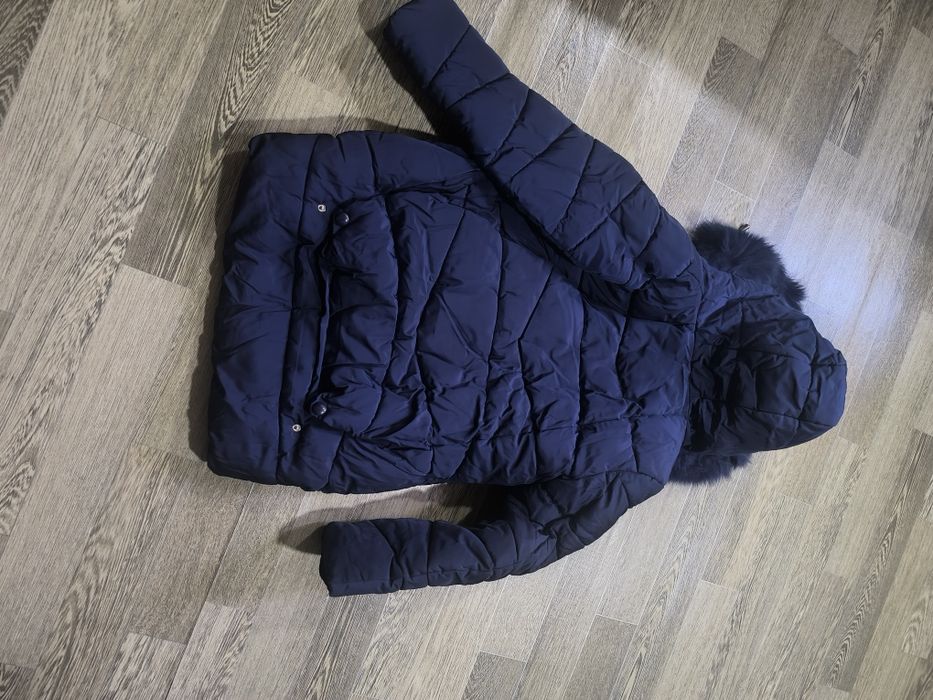Продам куртки зимние б/у