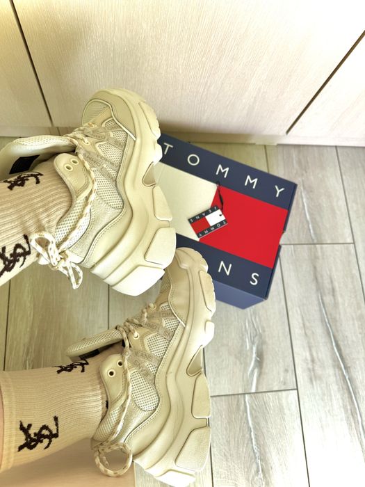 Оригинални маратонки Tommy Hilfiger