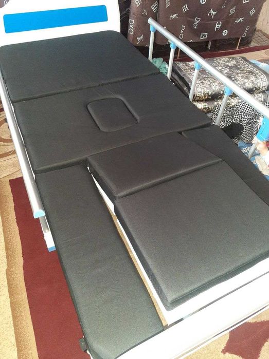 Медициинская кровать для  лежачих больных