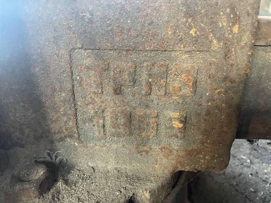 Продам тиски СССР