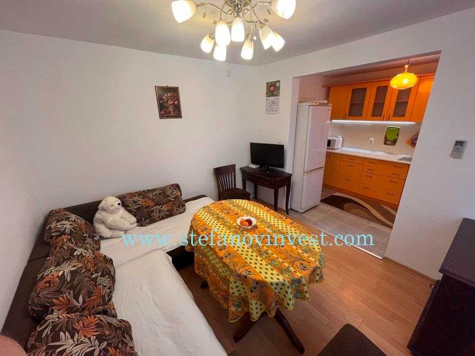 Продава се Тристаен апартамент в Варна, Гръцка махала - 90 кв.м за 3056 €/кв.м - Снимка #7