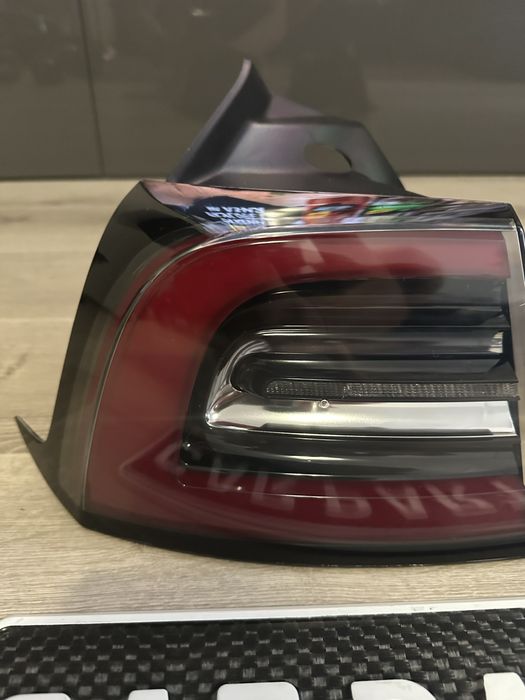 Стопове стоп Tesla 3 / Y Тесла 3 / У Европейски