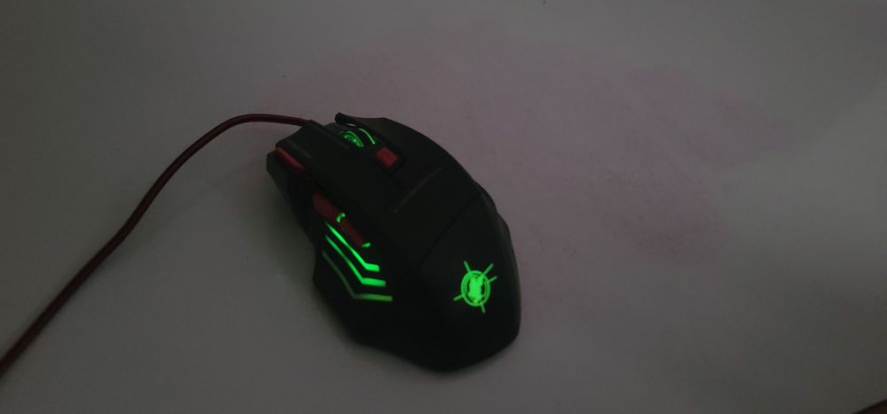 Gaming mause holati yaxshi narxi 30% arzon