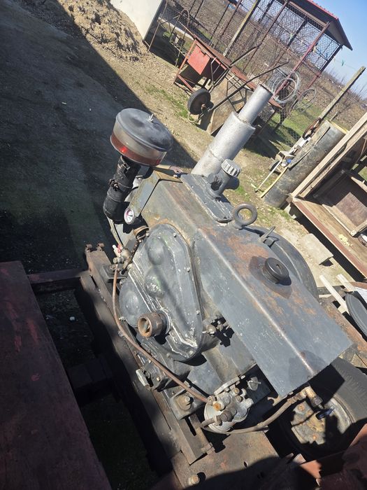 Motor de tăiat lemne TN 12 Cp
