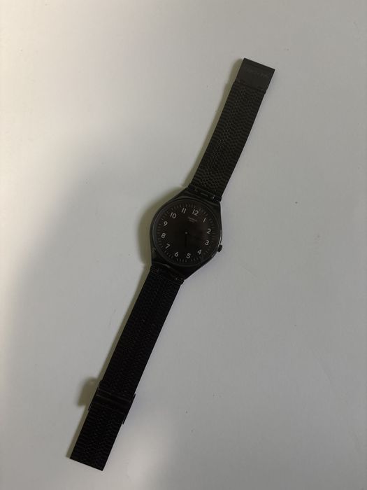 Часовник Swatch Skin Irony