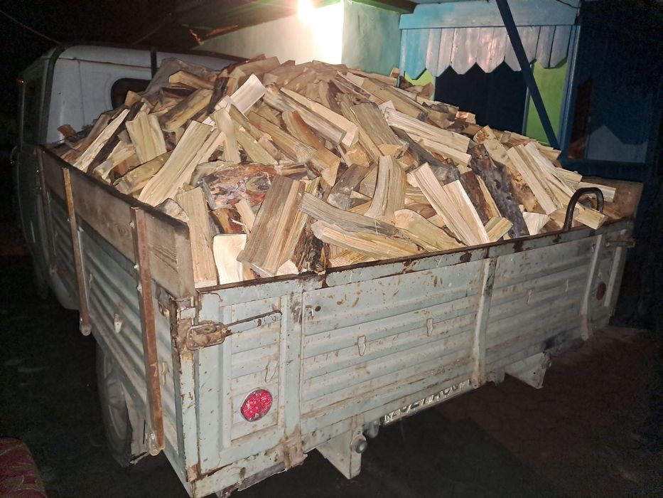 Дрова сухой  рублены