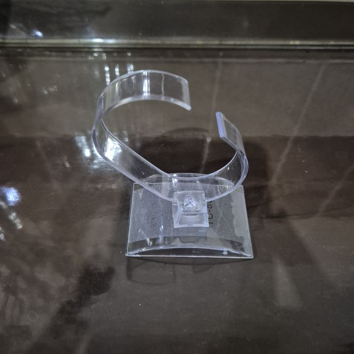 Продан держатели для часов