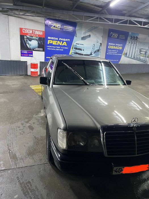 Mercedes Benz W124 E230