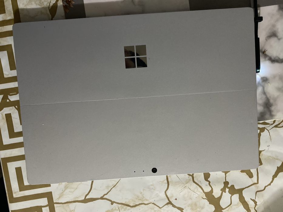 Tableta Microsoft Surface Pro