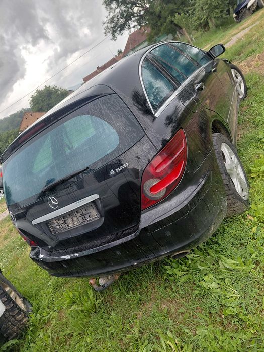Auto Mercedes R class