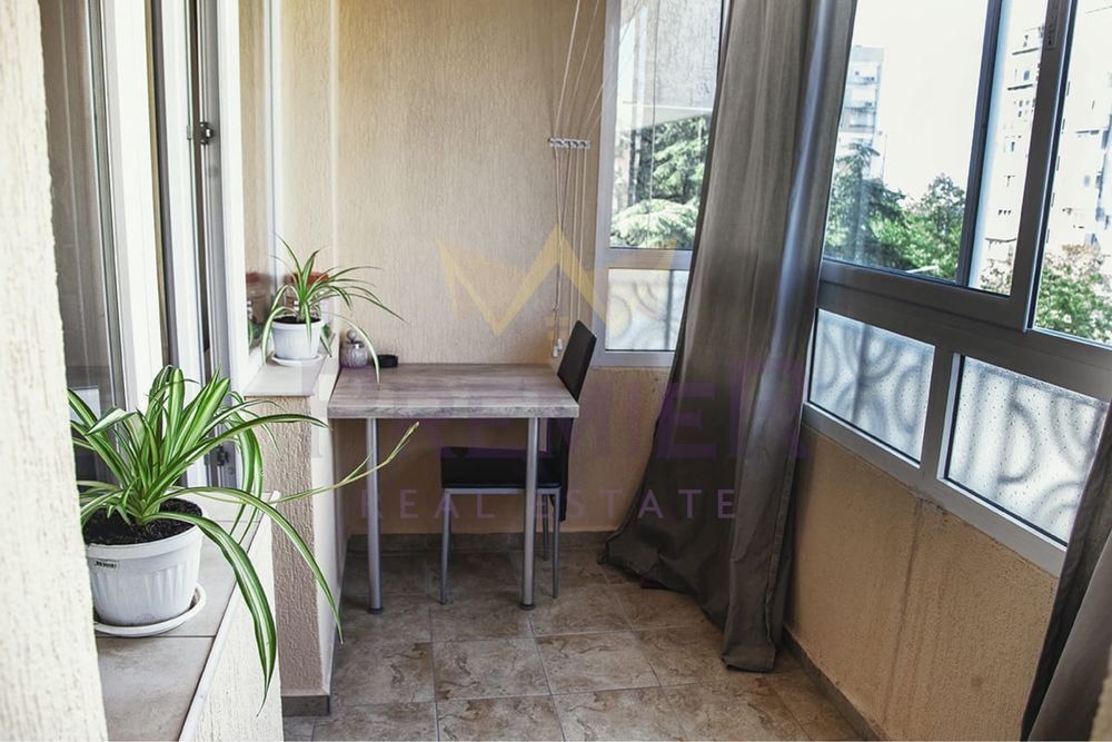 Дава се под наем Двустаен апартамент в Варна, Левски - 66 кв.м за 663 € - Снимка #8