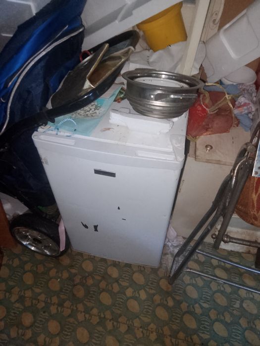 Продам 2 холодильника