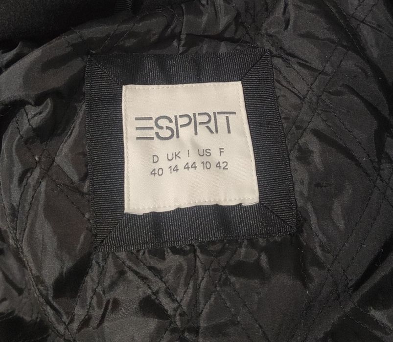 Pardesiu superb, stofă lâna - Esprit
