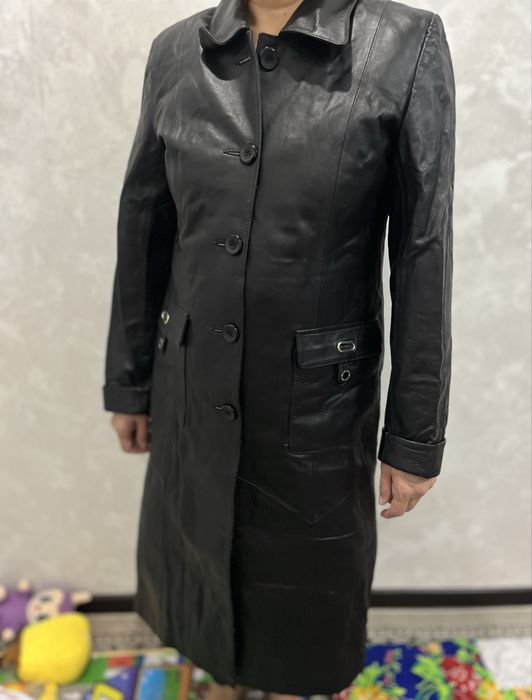 Кожаные куртки женская