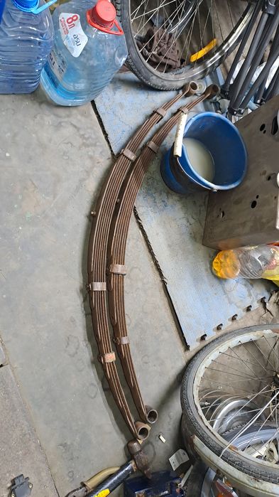 Ресоры Москвич запчасти новые