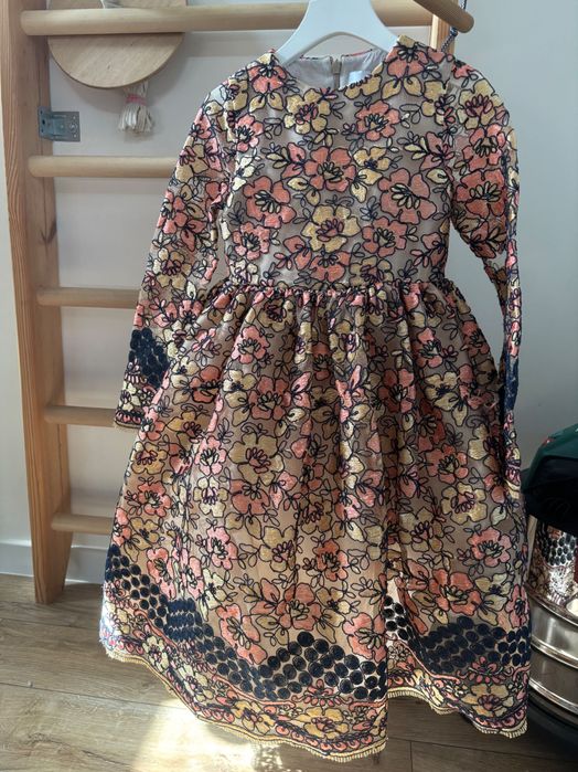 Бутикова официална рокля 122см 6-7 год