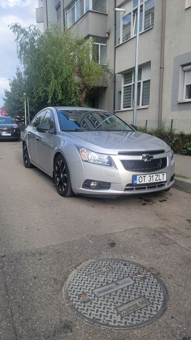 CHEVROLET Cruze