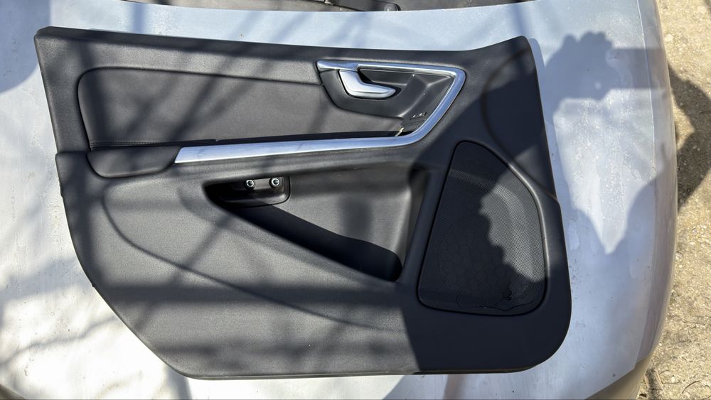 Tapițerie/panouri uși Volvo V60 I